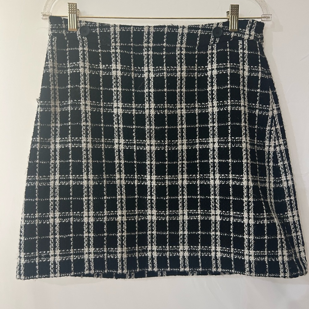 Banana Republic Black and White Plaid Mini Skirt